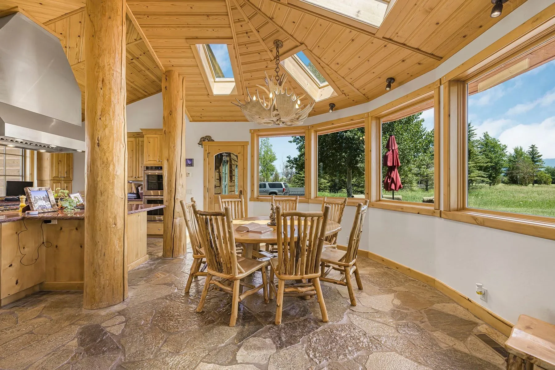 450 E Oatgrass Road , Jackson, WY 83001, Jackson, Wyoming, United States. - Photo 28