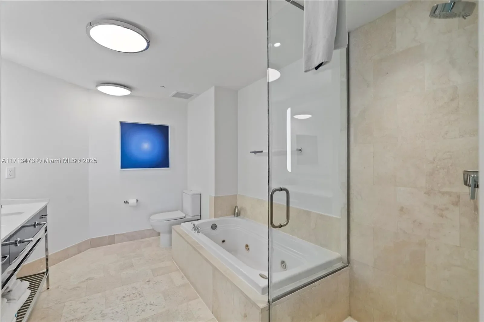 4401 Collins Ave 1015/1017, Miami Beach, Florida, United States. - Photo 30