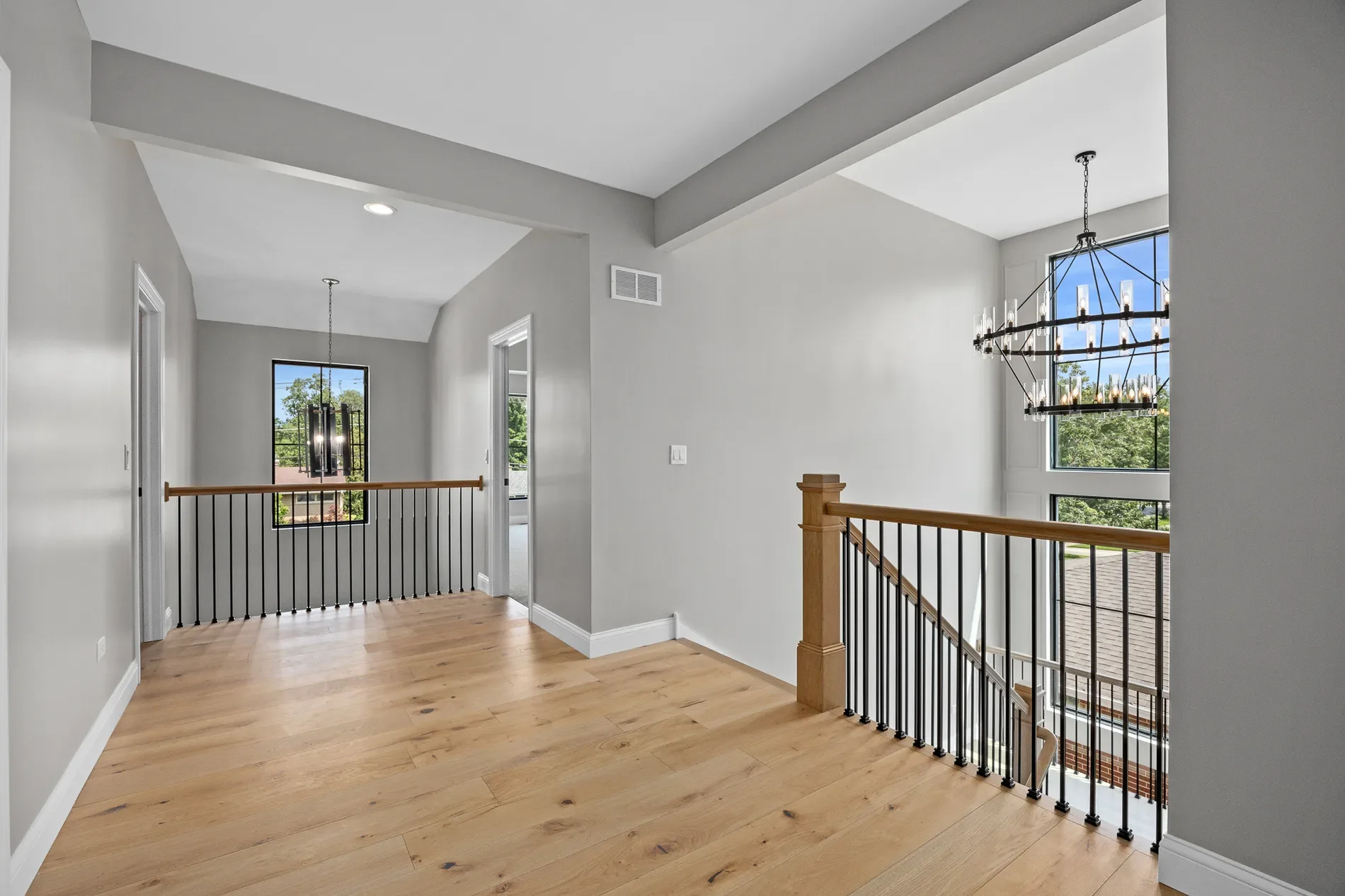 67 Bluff Avenue , La Grange, IL 60525, La Grange, Illinois, United States. - Photo 13