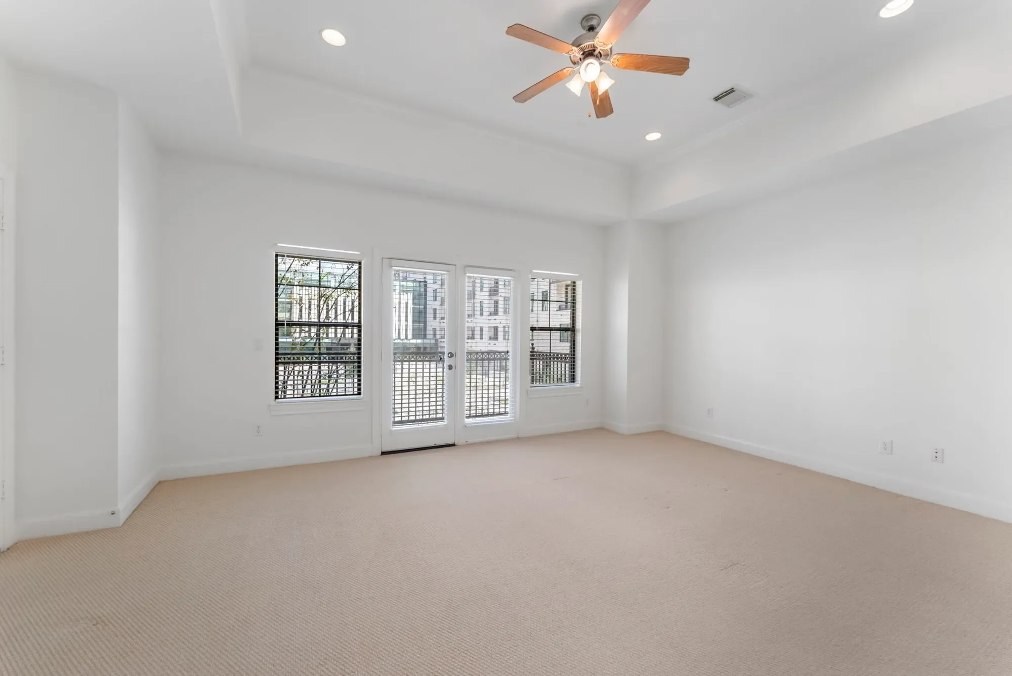 14 Riva Row, The Woodlands, TX 77380, Spring, Texas, United States. - Photo 17