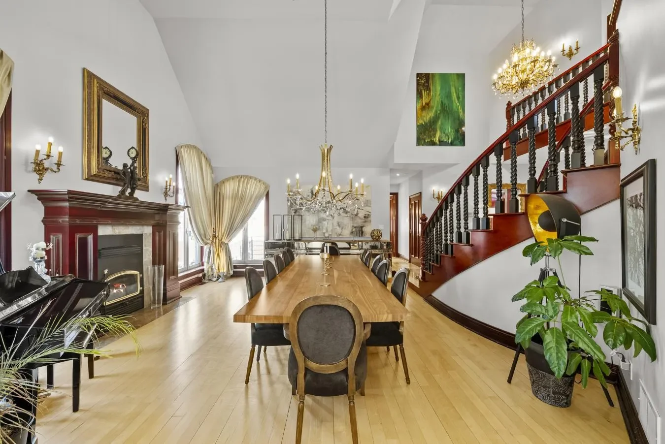 9045 rue San Francisco, Brossard, Quebec, Canada. - Photo 1
