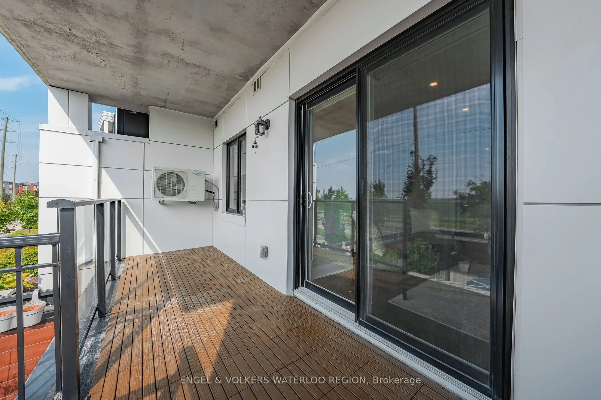 Gallery photo 10
