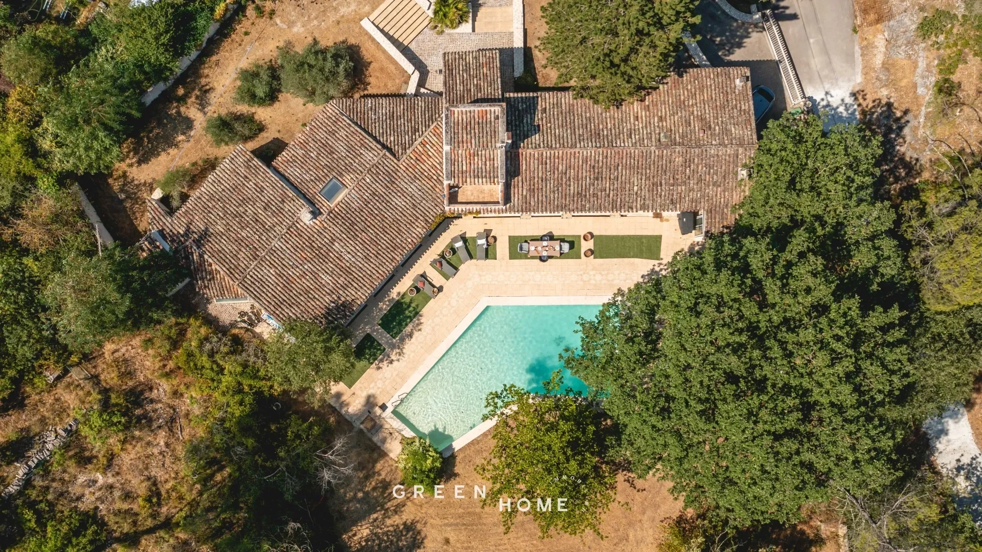 Exterior photo 11