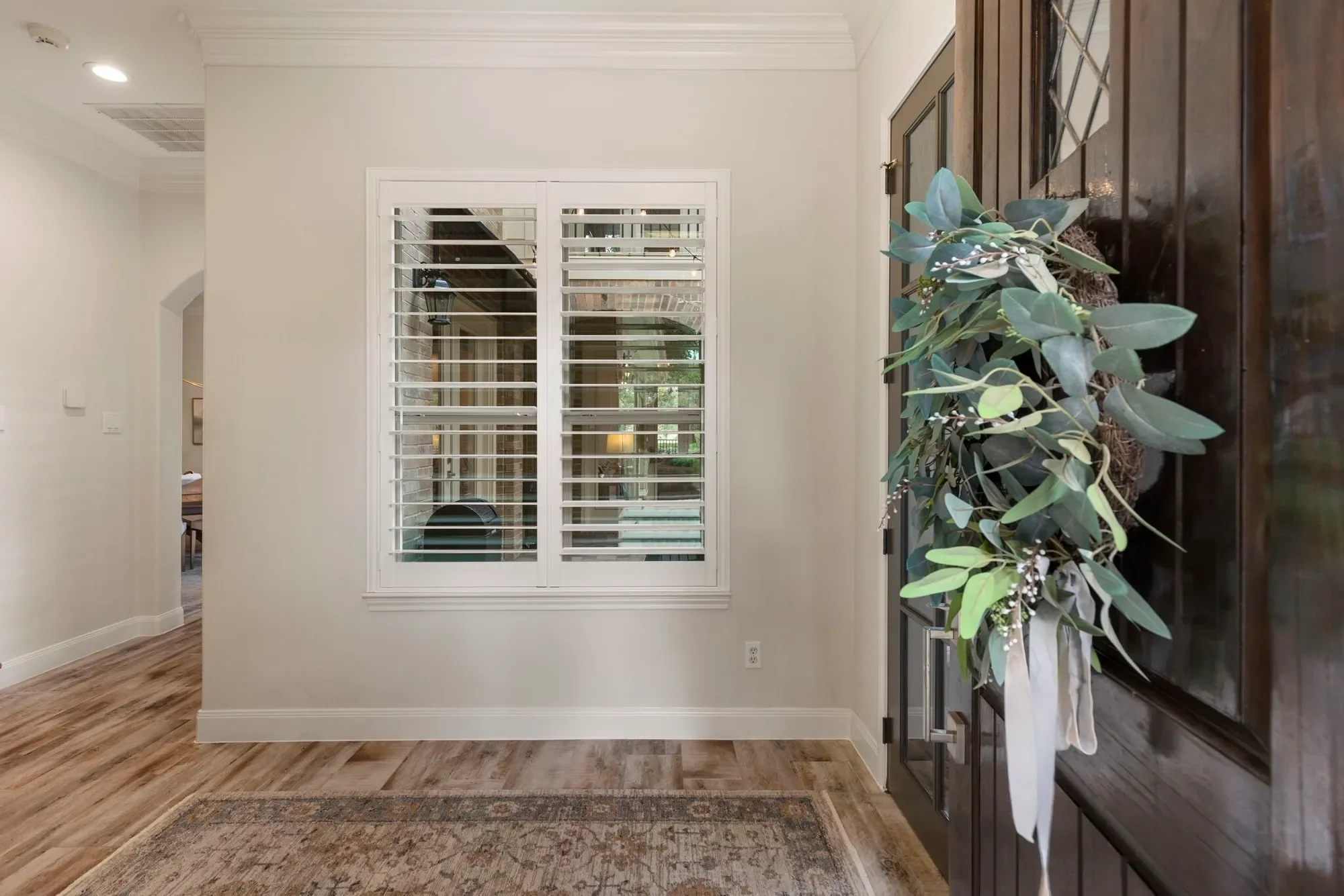 10 Mill Point Place, The Woodlands, TX 77380, The Woodlands, Texas, United States. - Photo 1