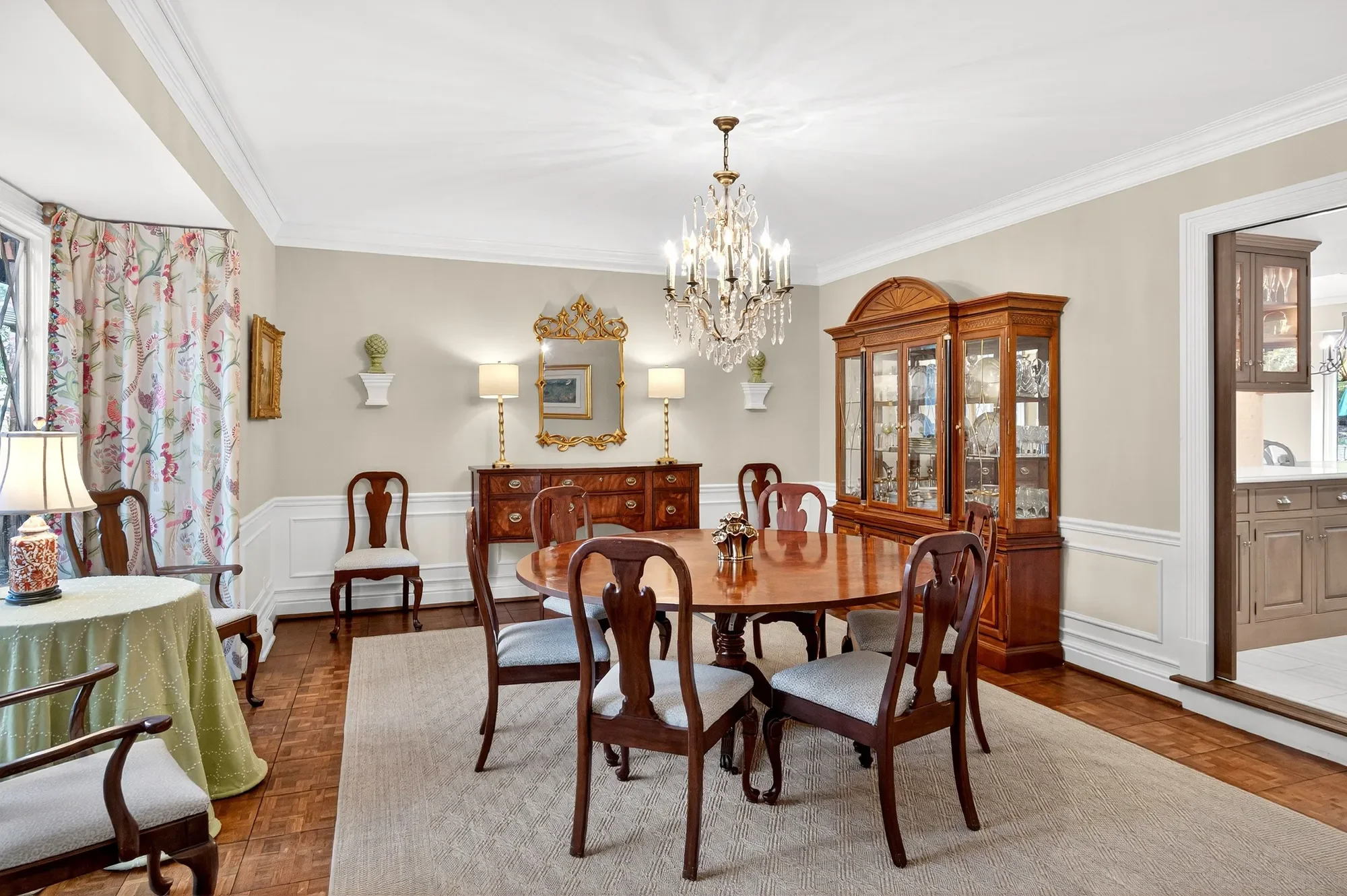 73 Overhills Drive , Ladue, MO 63124, Ladue, Missouri, United States. - Photo 12