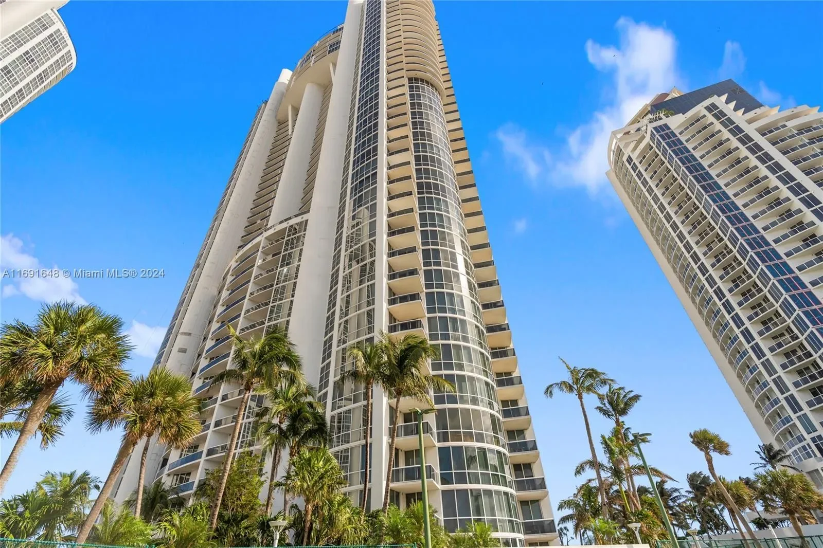 18101 Collins Ave 1502, Golden Beach, Florida, United States. - Photo 37
