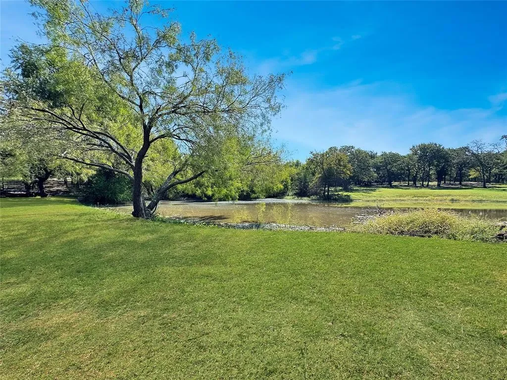 6565 Rockridge, Cross Roads, Texas, United States. - Photo 4