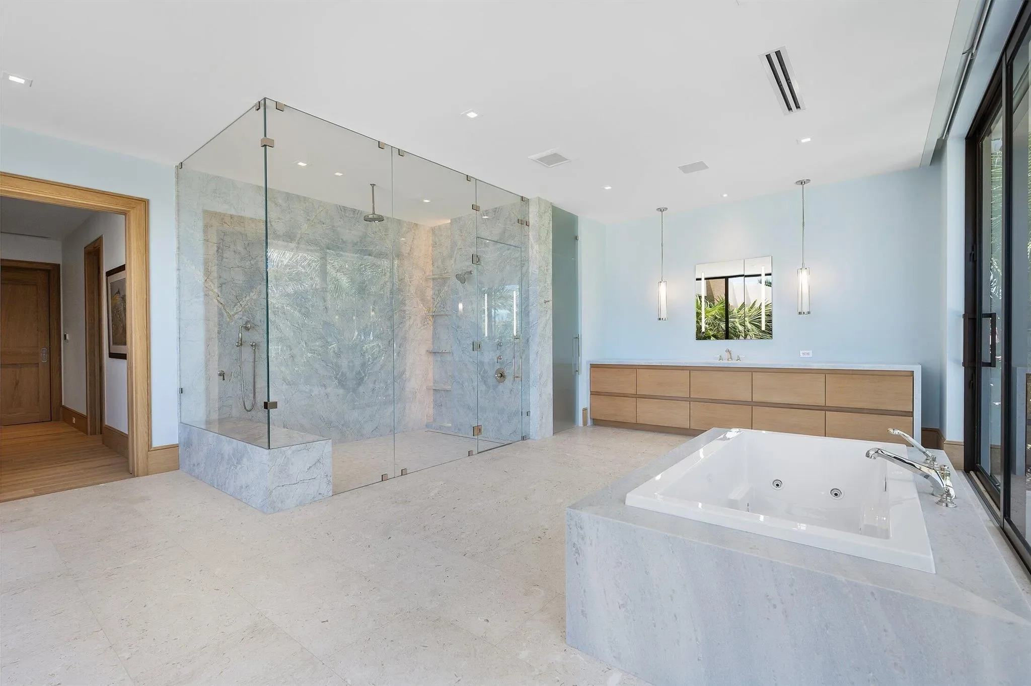 1260 S Ocean Boulevard, Manalapan, Florida, United States. - Photo 43