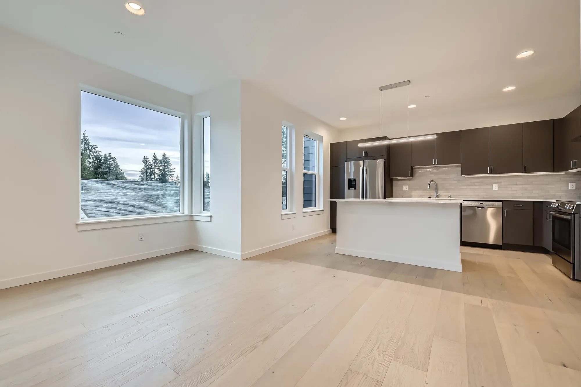 1327 N 185th St Unit #C , Shoreline, WA 98133, Seattle, Washington, United States. - Photo 10
