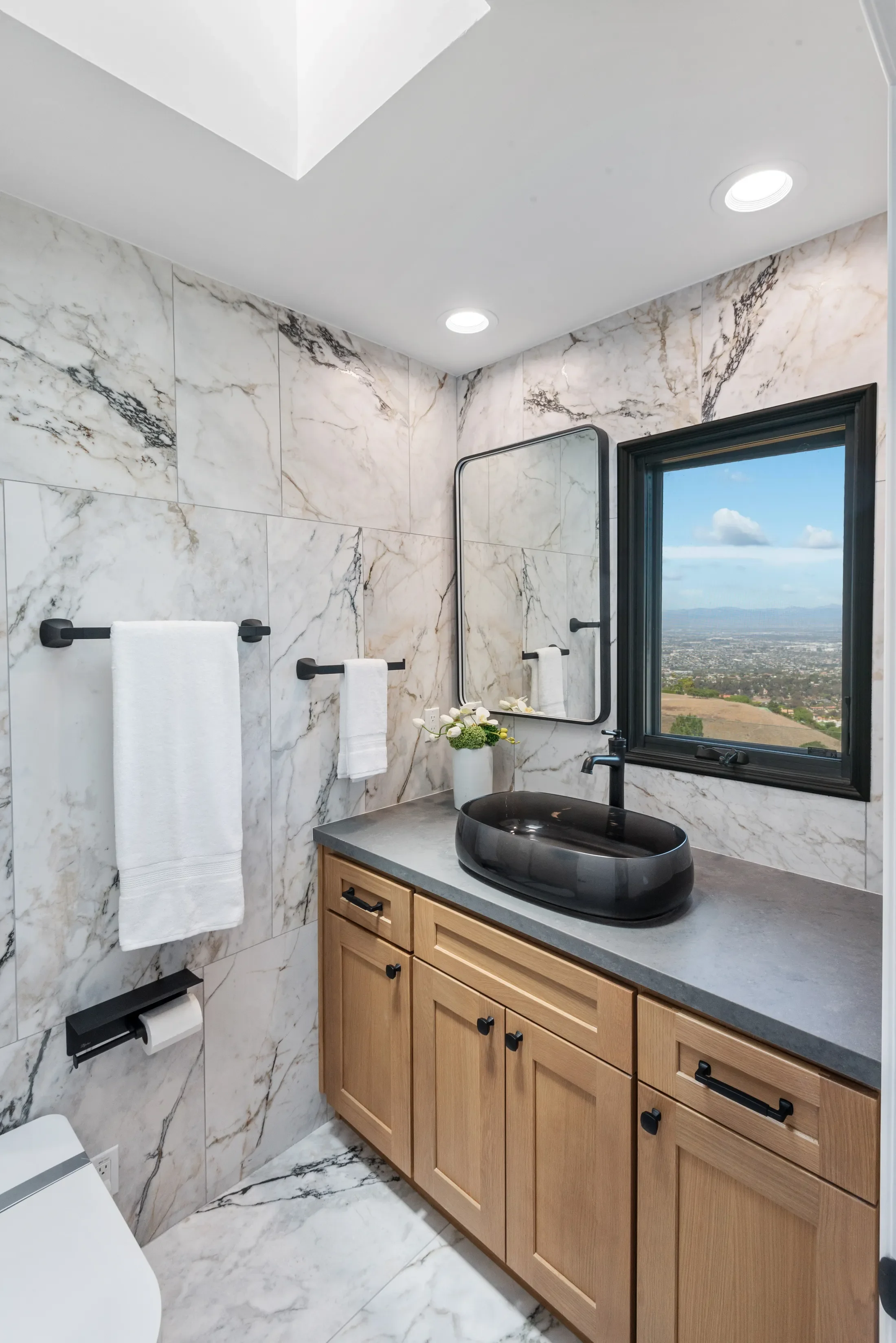 6039 Vía Sonoma , Rancho Palos Verdes, CA 90275, Rolling Hills, California, United States. - Photo 6
