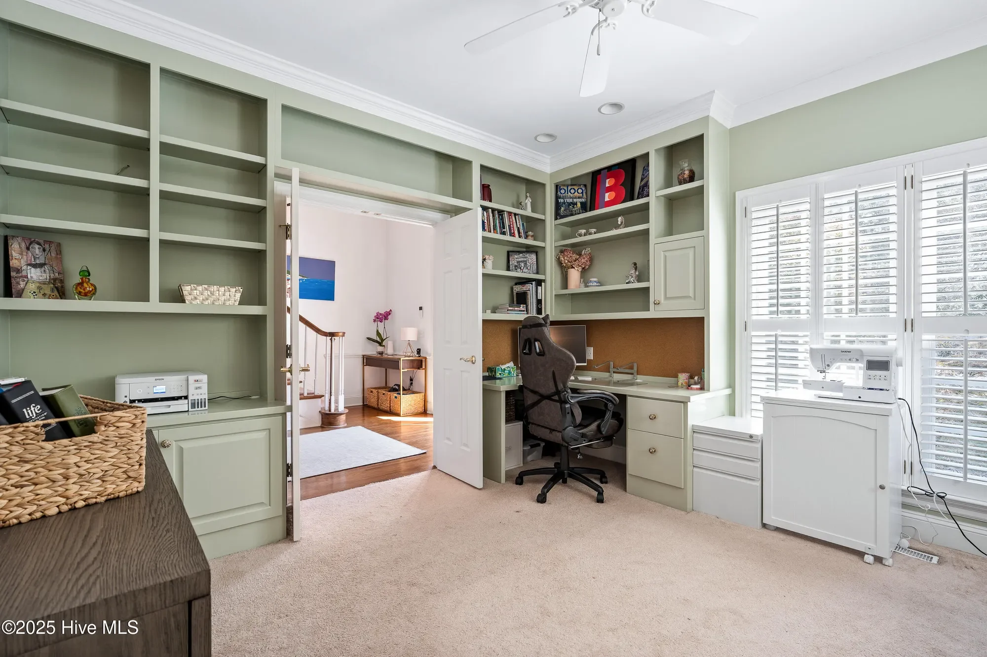 Gallery photo 2