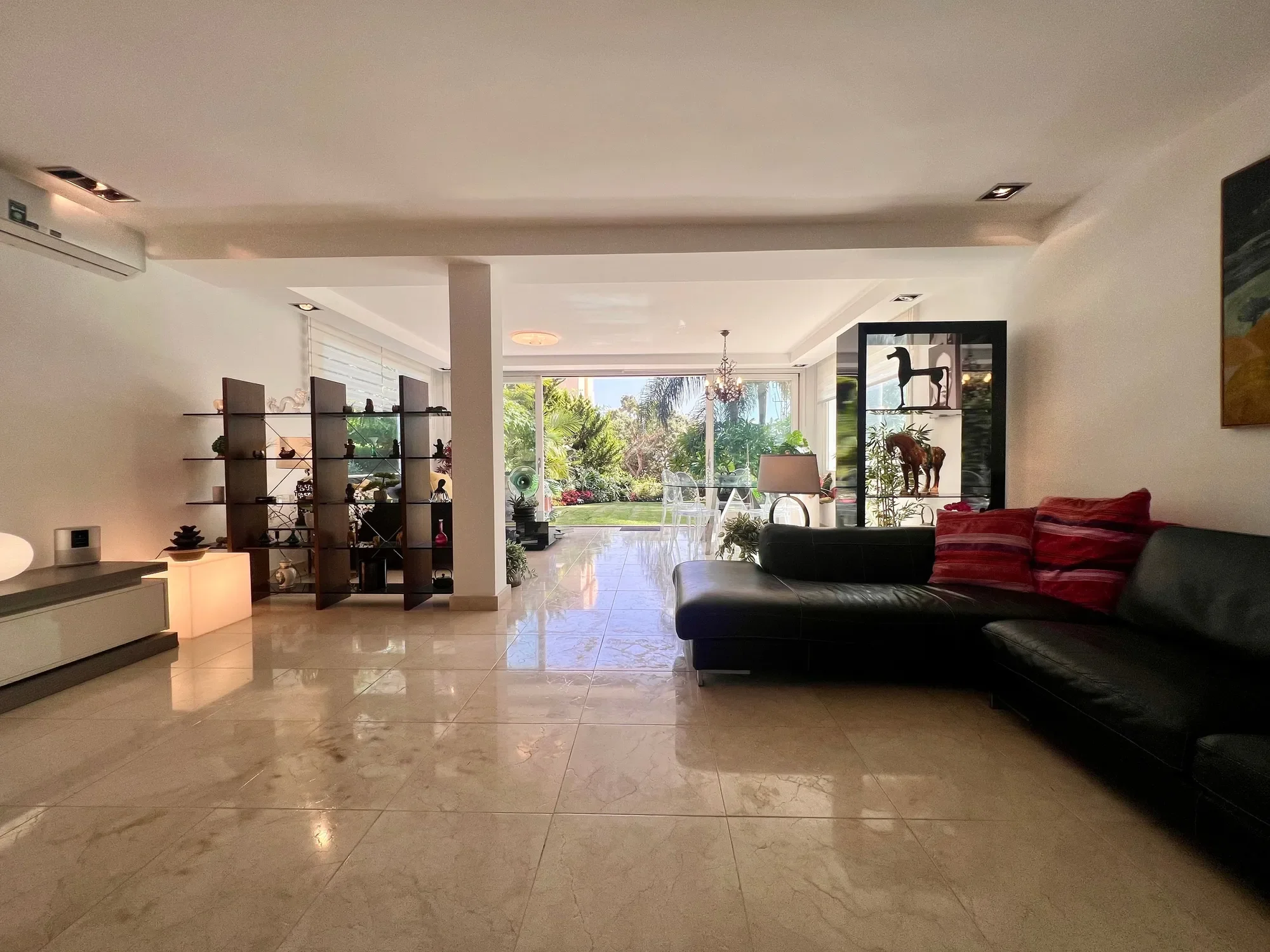 Gallery photo 5