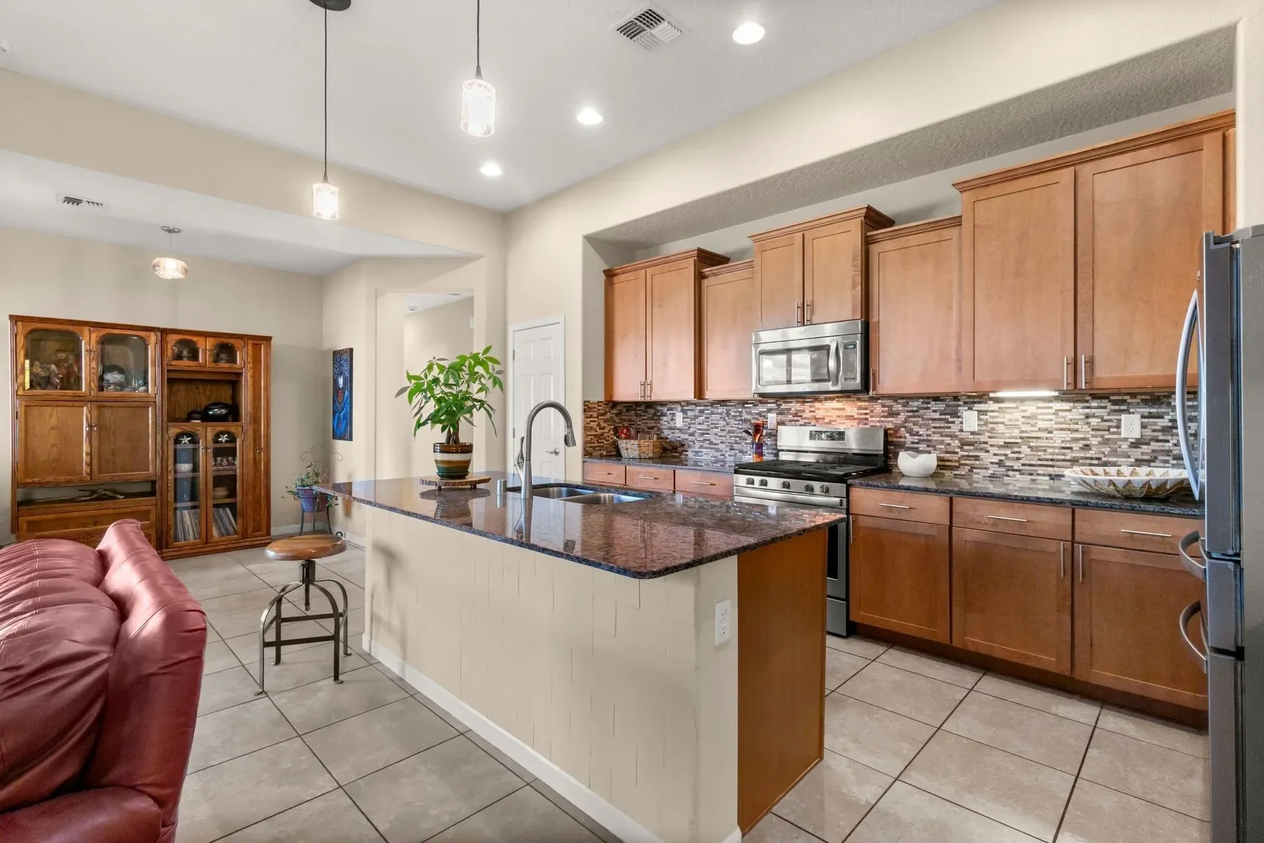 65 Calle Agua Clara , Santa Fe, NM 87508, Santa Fe, New Mexico, United States. - Photo 2