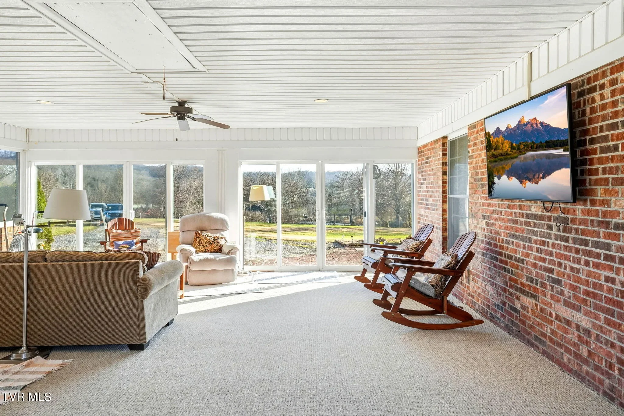 Gallery photo 4