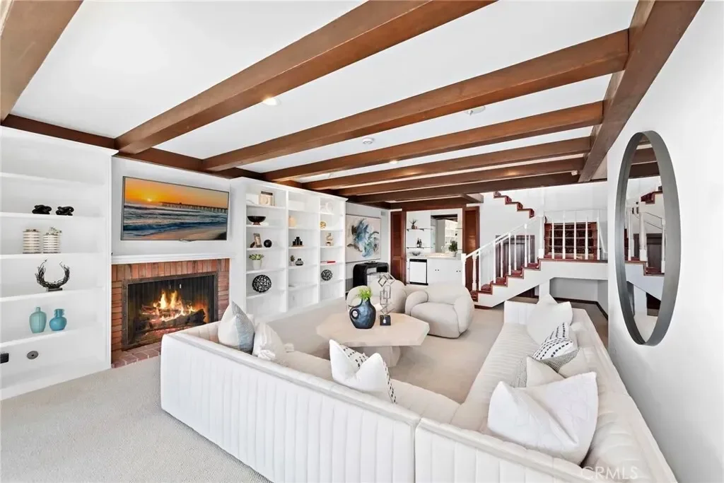 521 Kings Road, Newport Beach, California, United States. - Photo 36