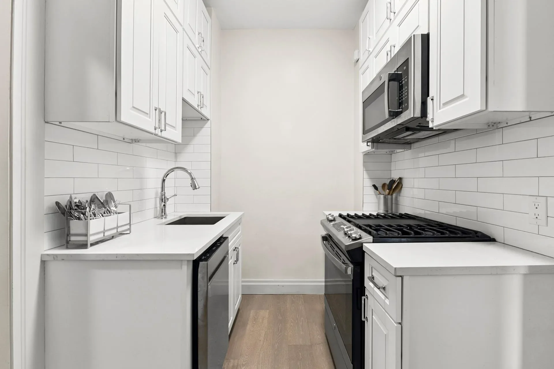 AGELOFF TOWER, 172 E 4TH ST, New York, New York, United States. - Photo 1