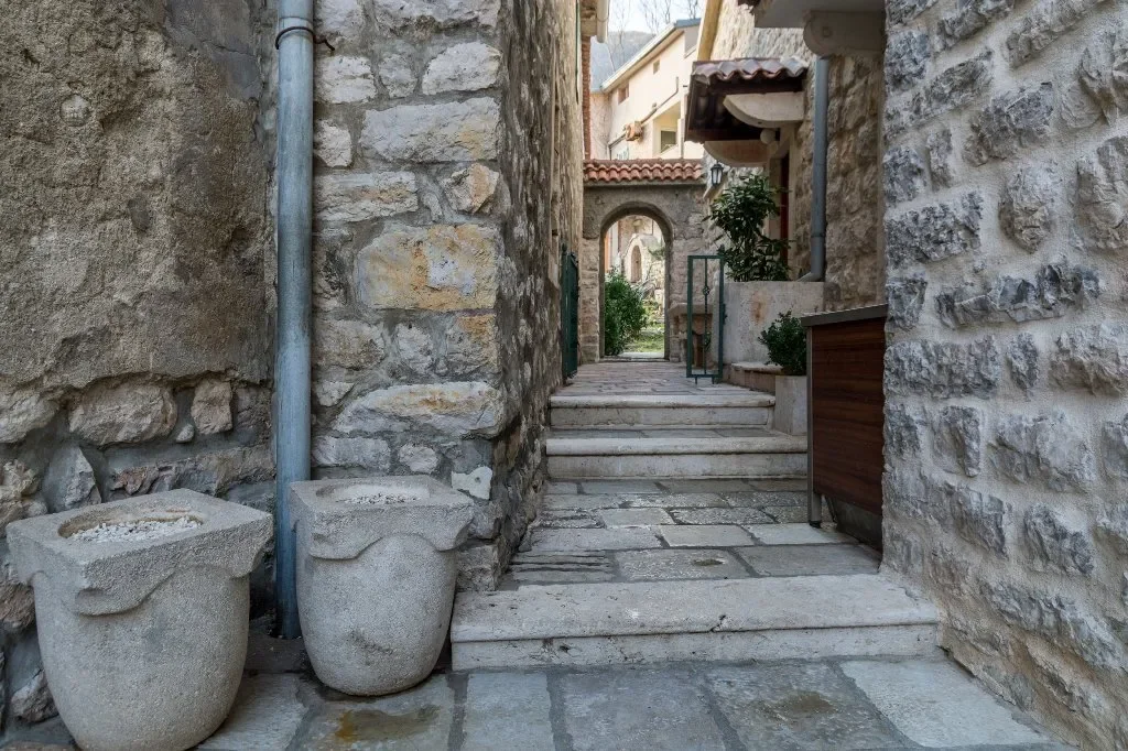 Kotor, Donji Stoliv, Kotor Municipality, Montenegro. - Photo 1