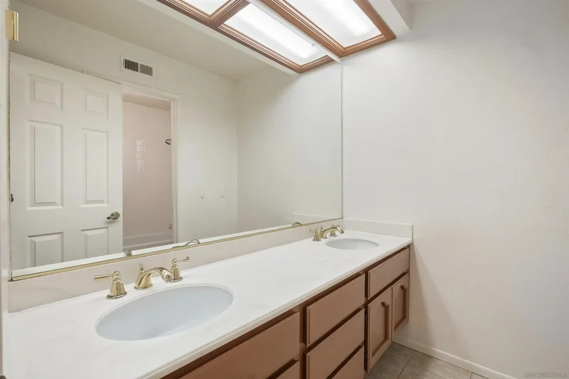 16205 Via Embeleso, San Diego, California, United States. - Photo 14