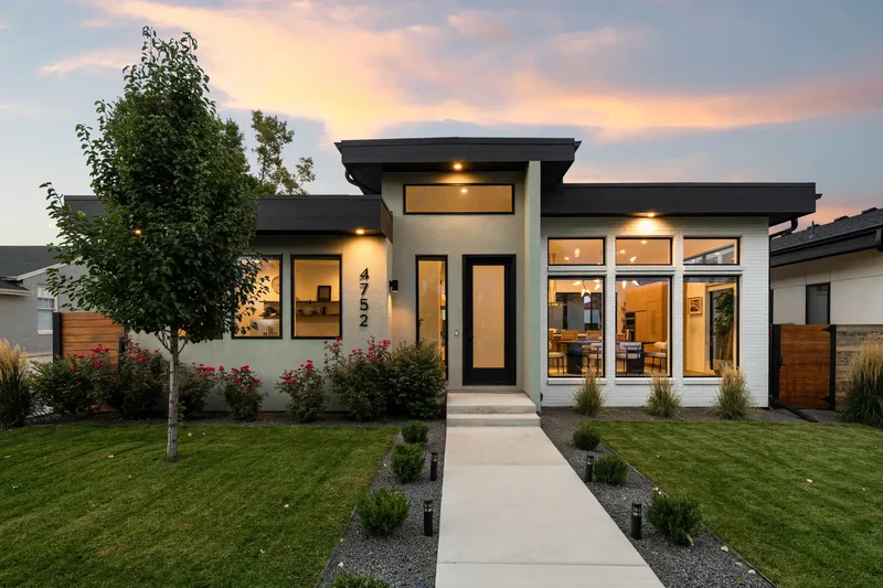 Sunlit Sanctuary | Minutes From It All