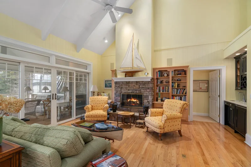 6613 Hillside Avenue, Indian River, MI 49749, Indian River, Michigan, United States. - Photo 56