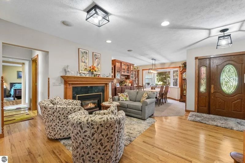 5161 Silver Pines Road, Traverse City, MI, 49685, USA, Traverse City, Michigan, United States. - Photo 72