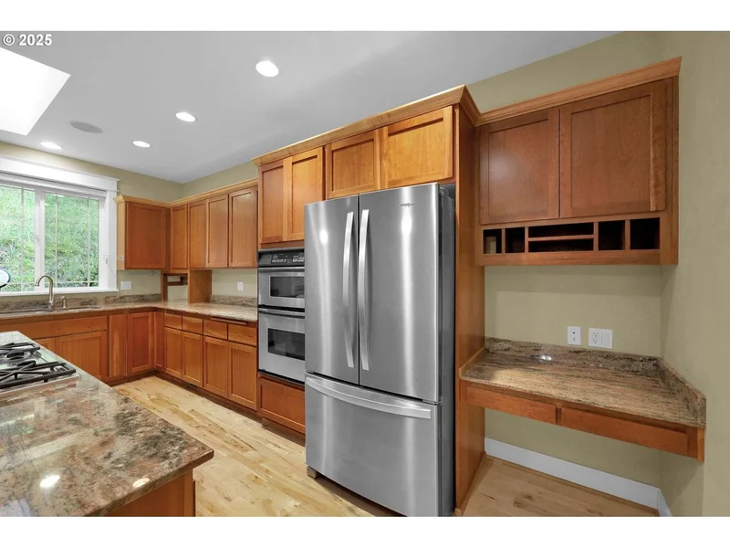 3085 Summit Sky Blvd, Eugene, OR 97405, Eugene, Oregon, United States. - Photo 21