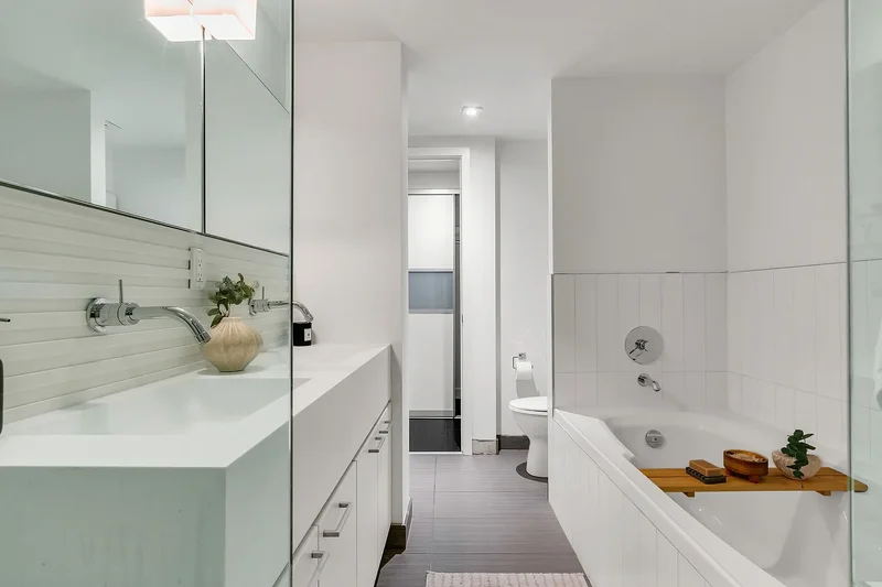 55 Stewart St  113, Toronto, ON M5V 2V1, Toronto, Ontario, Canada. - Photo 23