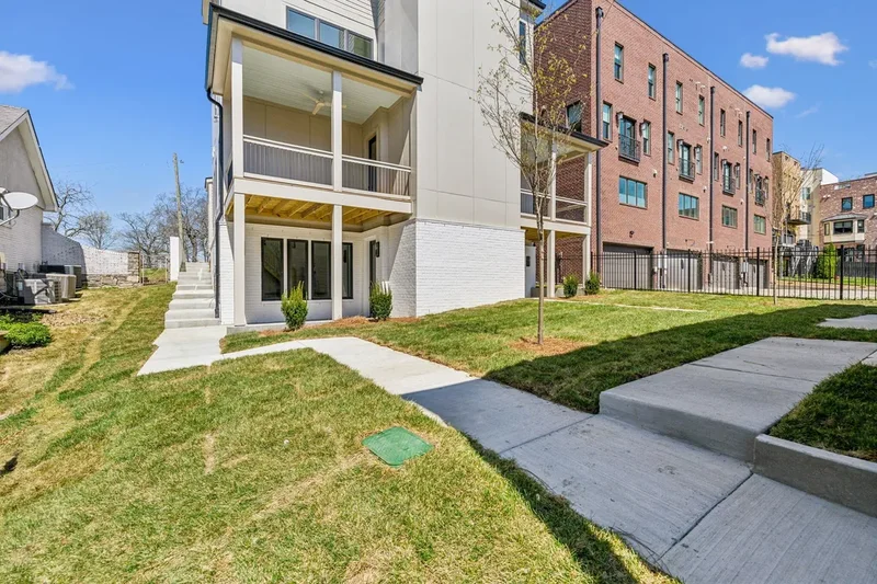 3135 Parthenon Ave A, Nashville, Tennessee, United States. - Photo 53