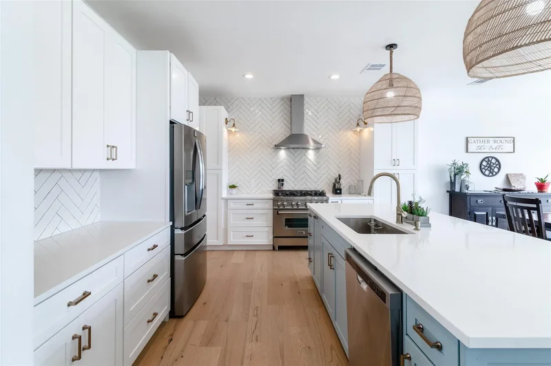 31 W VALLEY SPRINGS RD, Wimberley, Texas, United States. - Photo 14