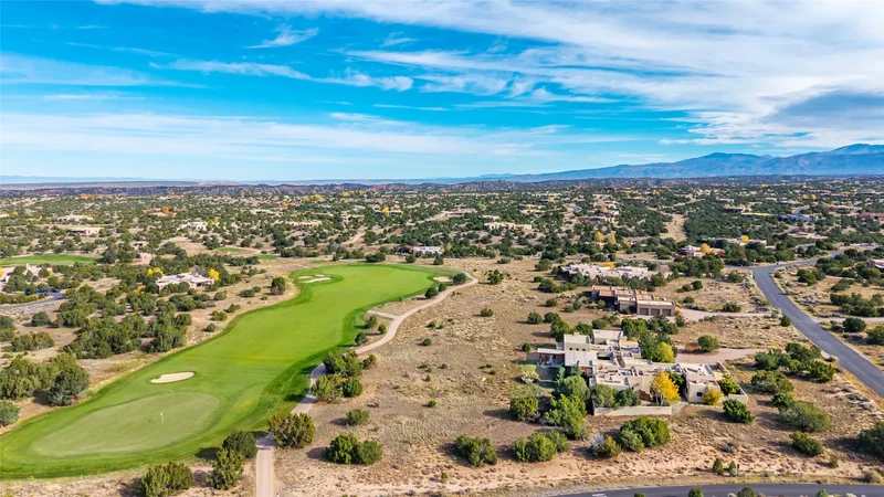 3 E Golden Eagle, Santa Fe, NM 87506, Santa Fe, New Mexico, United States. - Photo 74