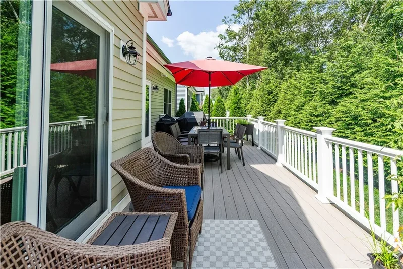 1 Hampton Road 27, Coventry, Rhode Island, United States. - Photo 37