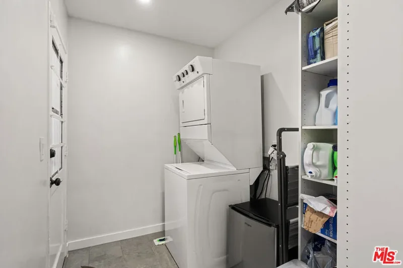 5040 W Slauson Avenue, Los Angeles, California, United States. - Photo 18