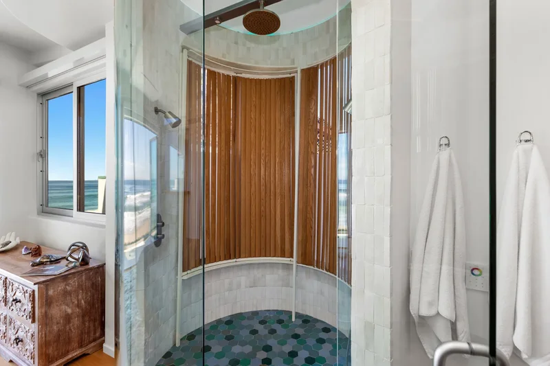 3709 Ocean Front Walk , San Diego, CA 92109, San Diego, California, United States. - Photo 5