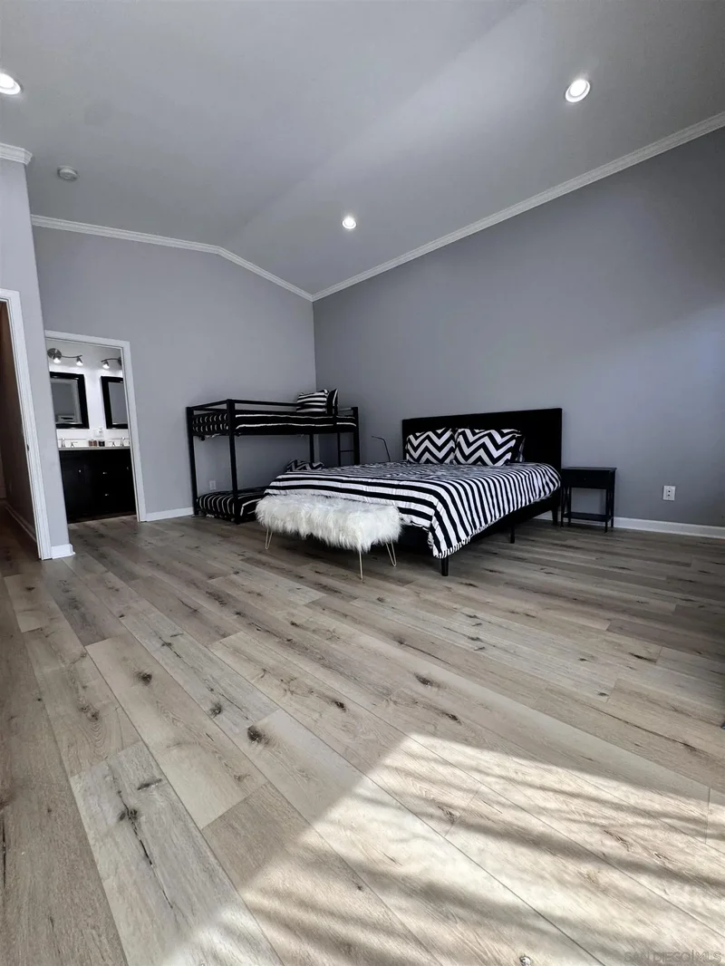 8943 Calliandra Rd, San Diego, California, United States. - Photo 32