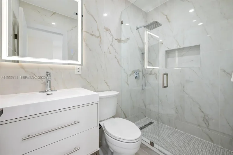 13800 SW 79th Ct, Coral Gables, Florida, United States. - Photo 20