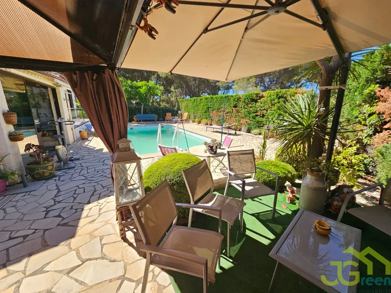 var, Bormes-les-Mimosas, Provence-Alpes-Côte d'Azur, France. - Photo 7