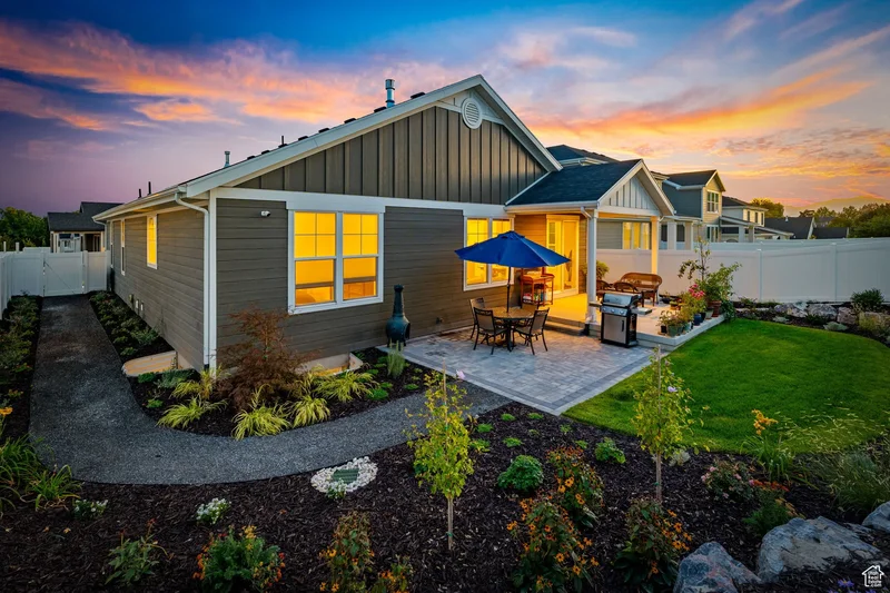 1056 W TURNBERRY CV S, Murray, Utah, United States. - Photo 7