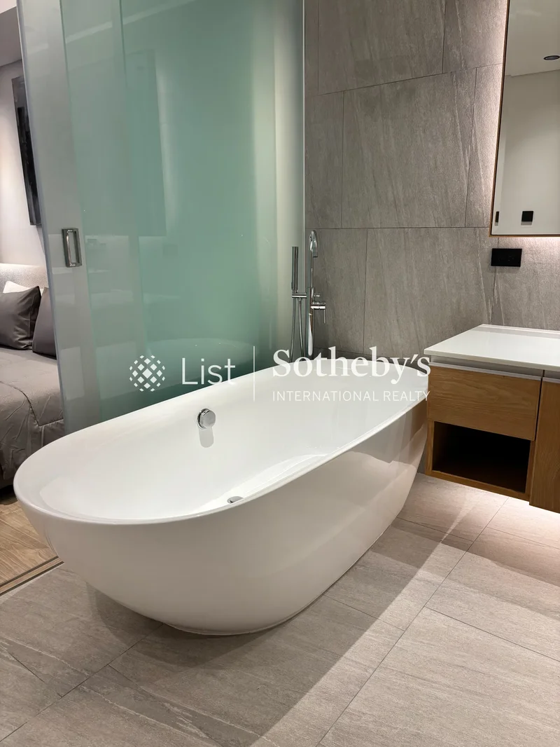 Bluepoint Luxury Condominiums Patong Seaview Duplex Condo Minutes to Patong Beach, Kathu, 83 83150, Pa Tong, Phuket, Thailand. - Photo 19