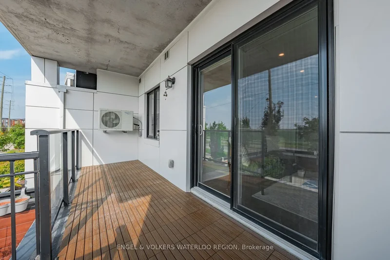 245 Grey Silo Road 105, Waterloo, Ontario, Canada. - Photo 10