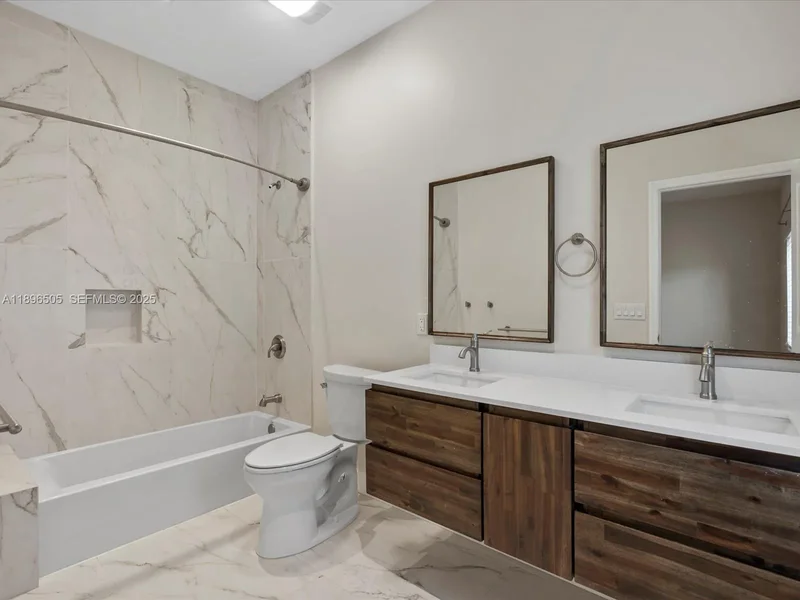 8501 SW 68th St Rd, Miami, Florida, United States. - Photo 21