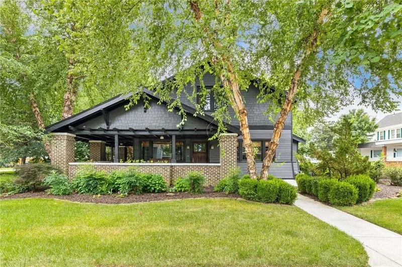 3 Bedrooms Single Family Detached
