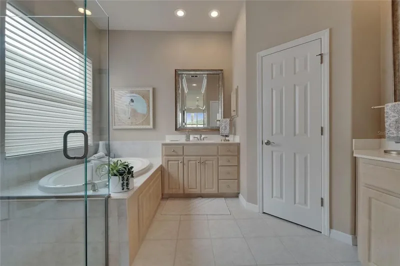 3450 Turnberry Drive, Lakeland, FL 33803, Lakeland, Florida, United States. - Photo 27