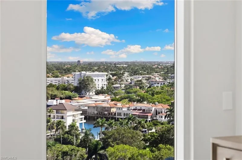 Panoramic Gulf Views in Refined Coastal Elegance