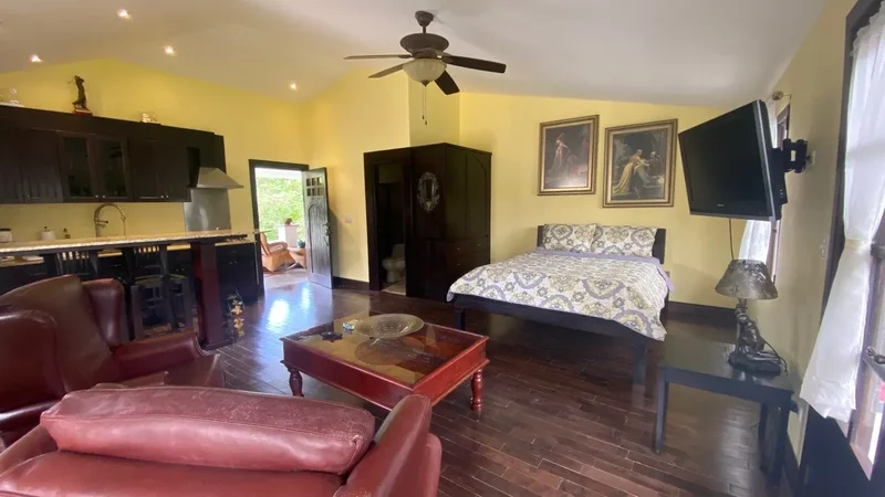 FIRE SALE - BEACH VILLA IN SANTA CLARA TO END UP