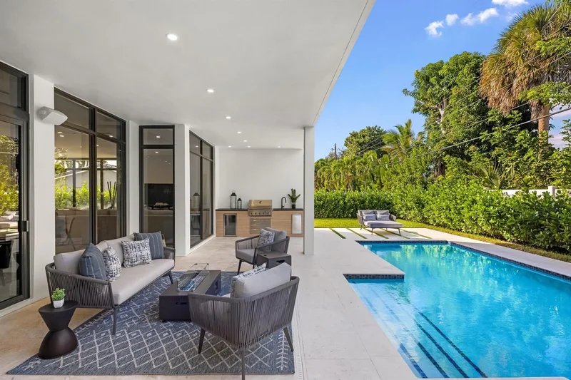 957 SW 12th Street, Boca Raton, Florida, United States. - Photo 5