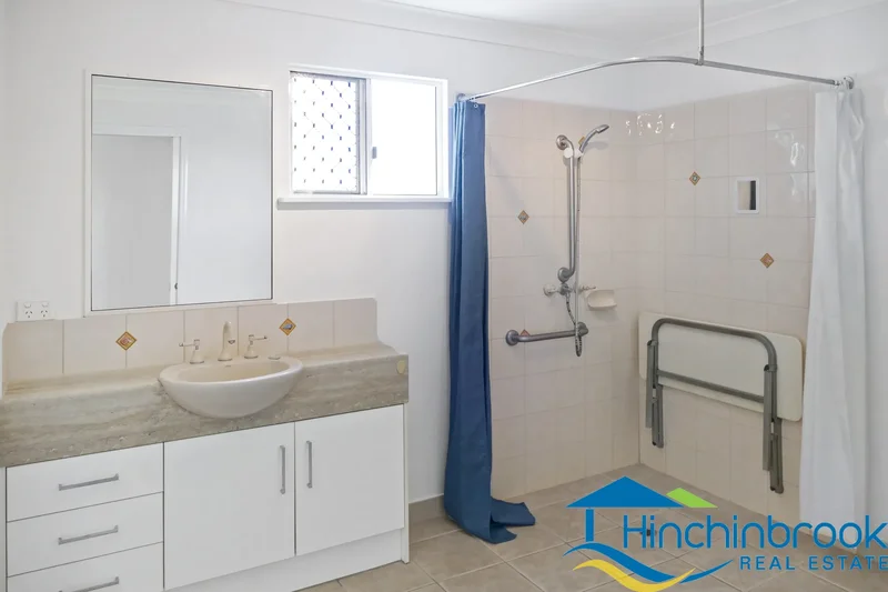 Cardwell, Keith Williams Drive, Cardwell, Queensland, Australia. - Photo 26