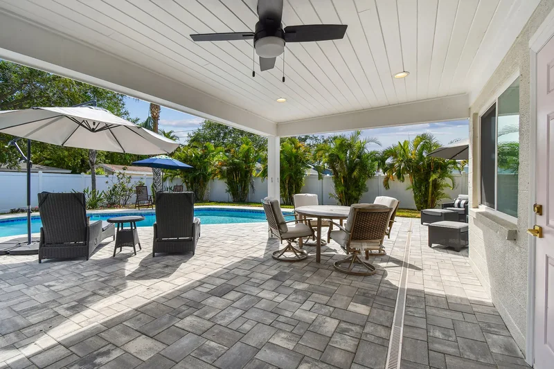 2744 68th Avenue S, St Petersburg, FL 33712, St. Petersburg, Florida, United States. - Photo 8
