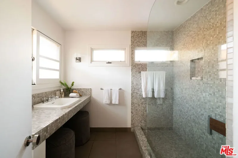 6300 Mulholland Highway, Los Angeles, California, United States. - Photo 30