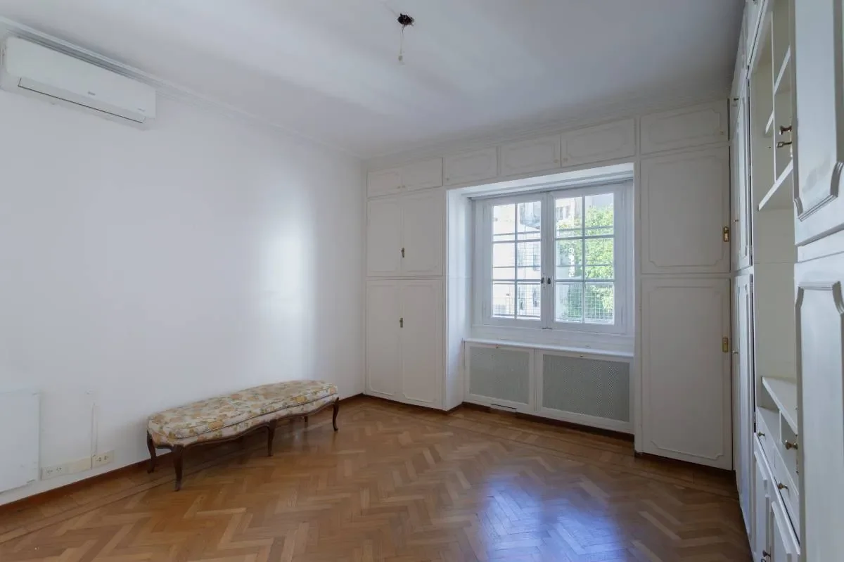 Gallery photo 3
