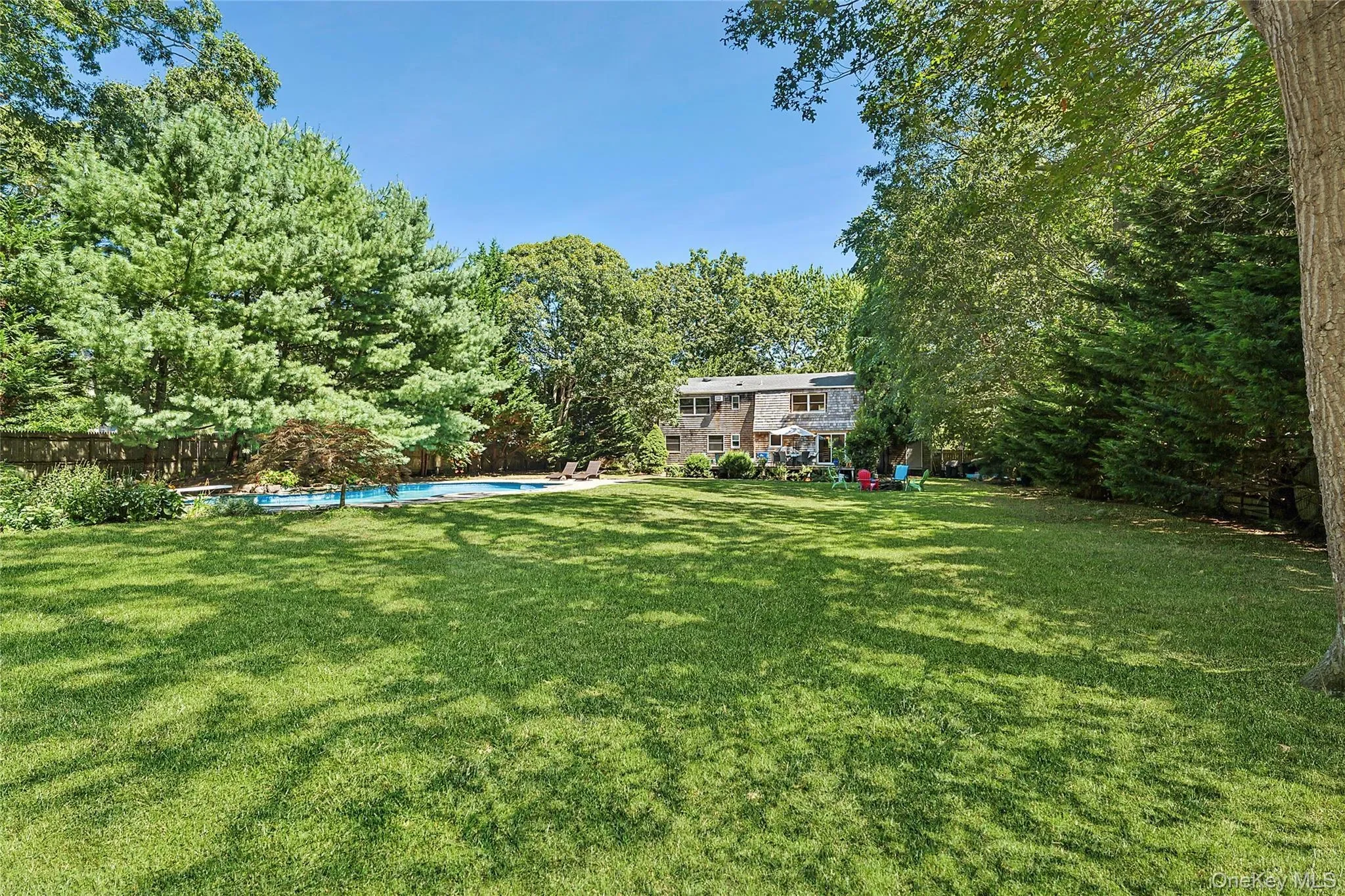 117 Trout Brook Lane, Aquebogue, New York, United States. - Photo 16